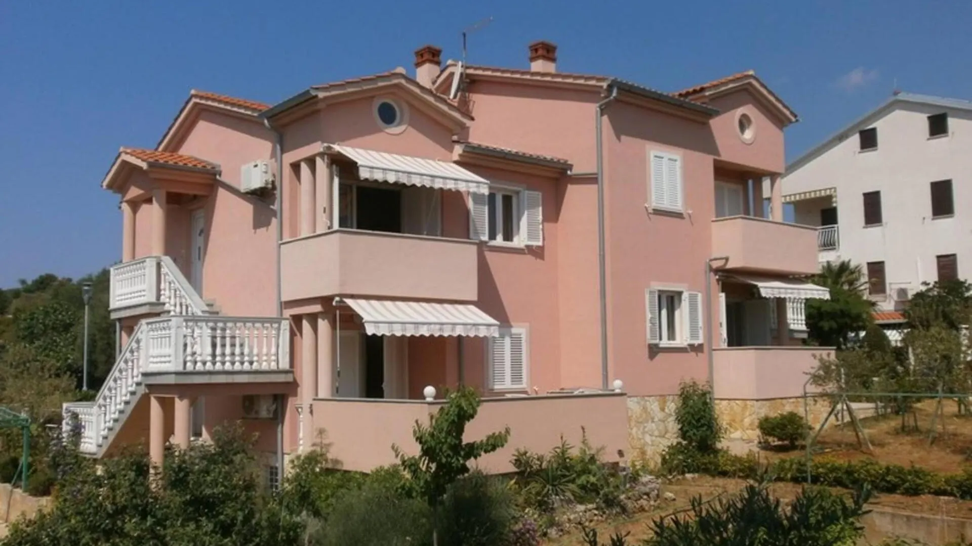 Charming Apartment Tihana With Washing Machine Krk Town