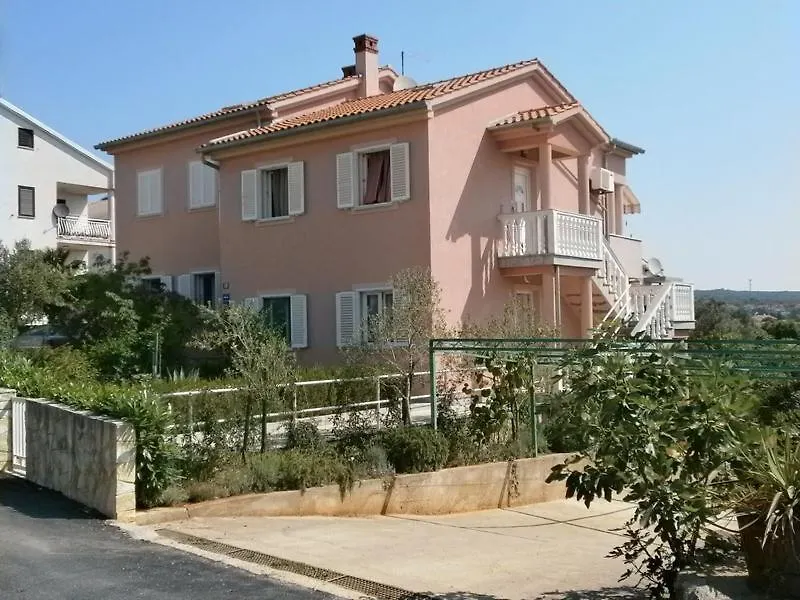 Charming Apartment Tihana With Washing Machine Veglia Croaţia